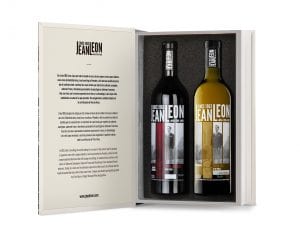 La bodega catalana ha lanzado un original regalo para el próximo Día del Libro que se celebra el 23 de abril. Es el vino más literario de Jean Leon