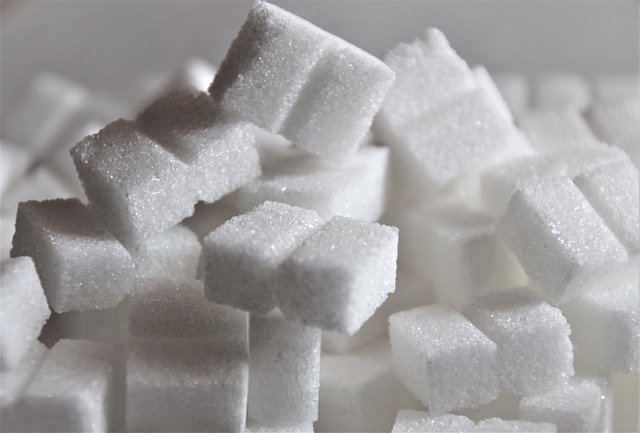 L'abuso di zucchero può causare diverse patologie