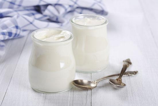 natürlicher Joghurt