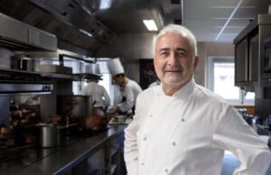 Dos restaurantes franceses pierden sus estrellas Michelin.