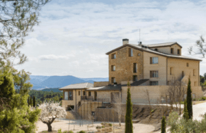 En la sobremesa: lujo y sostenibilidad en Torre del Marqués