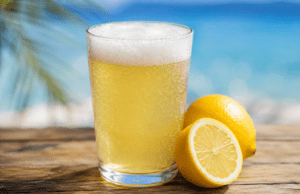 Las cervezas con limón no son tan ligeras como parecen