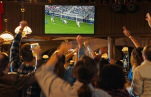 El fútbol impulsa la caja de bares y restaurantes Gorodenkoff / Shutterstock.com